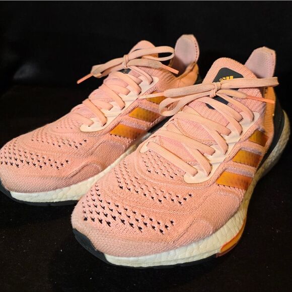 Adidas Ultra Boost Women 9.5 - Picture 4 of 8